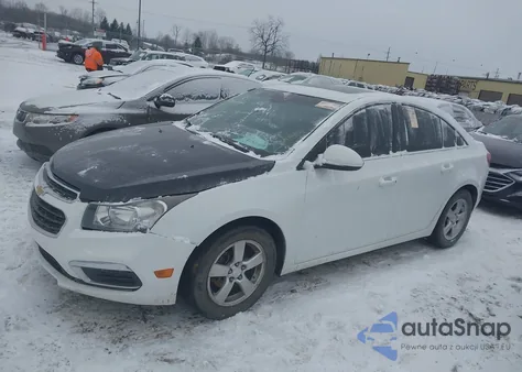 2016 Chevrolet Cruze Limited 1Lt Auto z USA, uszkodzony, nr VIN 1G1PE5SB9G7113306